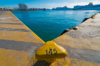 «Έμφραγμα» στο Λιμάνι: Δεμένα τα πλοία στον Πειραιά – Τι πρέπει να γνωρίζουν οι ταξιδιώτες