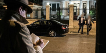 «Κίτρινη κάρτα» από Μαξίμου: Η ατάκα - φωτιά του Μητσοτάκη που «πάγωσε» τους υπουργούς και η αλλαγή πλεύσης