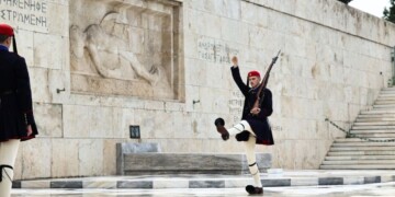 Αλλάζουν όλα στο Μνημείο του Αγνώστου Στρατιώτη: Η νέα εποχή για το σύμβολο του Έθνους