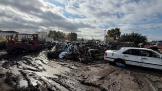 Συνελήφθη 43χρονη στον Ασπρόπυργο: Η επιχείρηση που «έπνιξε» το περιβάλλον στα επικίνδυνα απόβλητα