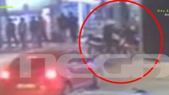 Βίντεο ντοκουμέντο: Η στιγμή που ο ανήλικος προσπαθεί να διαφύγει από την ΕΛ.ΑΣ. με ιλιγγιώδη ταχύτητα