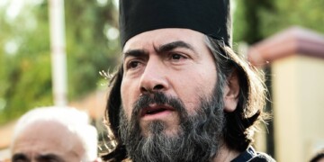 «Απόλυτος κυρίαρχος» στην Κιβωτό: Καταπέλτης η εισαγγελέας για τον πατέρα Αντώνιο και τις τιμωρίες παιδιών