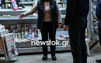 Οικογενειακή… επιχείρηση κλοπής στη Λαμία: Ο γιος άρπαξε την τσάντα, ο πατέρας έκανε τα ψώνια και κατέληξε στον Εισαγγελέα!