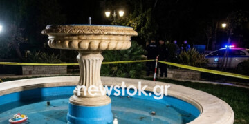 Σοκ στην Καλλιθέα: Νήπιο ανασύρθηκε χωρίς τις αισθήσεις του από συντριβάνι