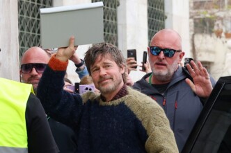 Ο Μπραντ Πιτ «πολιορκεί» την Αθήνα: Χολιγουντιανό υπερθέαμα στην πλατεία Κοτζιά για τη νέα του ταινία