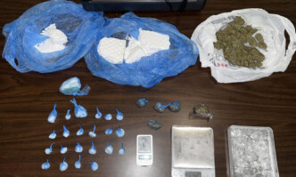 Χειροπέδες στον Άγιο Παντελεήμονα: Το «ορμητήριο» της κοκαΐνης και η αιφνιδιαστική έφοδος της ΕΛ.ΑΣ.