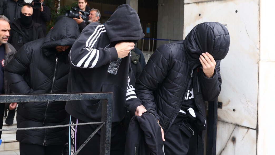 Απάτη ΕΦΚΑ: Ελεύθεροι οι πρώτοι 7 κατηγορούμενοι – «Καμπάνα» 50.000 ευρώ στον γνωστό TikToker