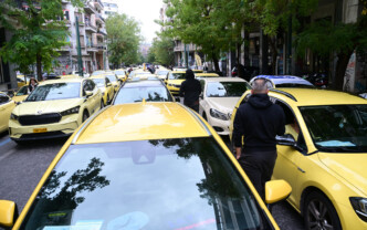 Χωρίς ταξί η χώρα τη Δευτέρα 23 Μαρτίου: Πανελλαδική 24ωρη απεργία και μεγάλη πορεία στη Βουλή