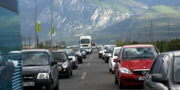 25η Μαρτίου: Σαρωτικοί έλεγχοι και μπλόκα της Τροχαίας σε όλη τη χώρα – Τι πρέπει να προσέξουν οι οδηγοί