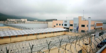 Έφοδος της ΕΛ.ΑΣ. στις φυλακές Μαλανδρίνου: Τι βρήκαν οι αστυνομικοί στα κελιά των κρατουμένων