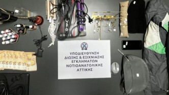 Τέλος στη δράση των «ποντικών» των Νοτίων Προαστίων: Πώς άδειαζαν μαγαζιά σε χρόνο μηδέν