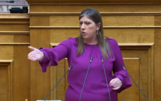 Ζωή Κωνσταντοπούλου: «Μη χρησιμοποιείς τη λέξη γυναικόπαιδα, γυμνοσάλιαγκα»