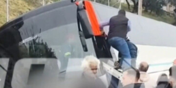 Τρόμος στο σχολικό: Τροχαίο ατύχημα στη Ζάκυνθο με μαθητές