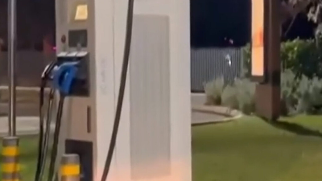 Μαρούσι: Πήγαν να κλέψουν φορτιστές ηλεκτρικών αυτοκινήτων και τους «τίναξε» το ρεύμα – Σε κρίσιμη κατάσταση ο ένας