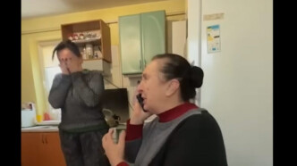 «Μαμά, είμαι ζωντανός»: Η απίστευτη ιστορία του Ουκρανού στρατιώτη που επέστρεψε ενώ τον είχαν θάψει