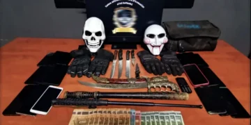 Σοκ στη Δυτική Αττική: Εξαρθρώθηκε η σκληρή συμμορία που λήστευε διανομείς με μαχαίρια και χειροβομβίδες
