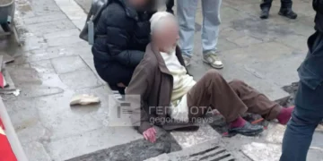 Σοκ στον Βόλο: Ηλικιωμένος έπεσε σε χαντάκι στην Ερμού – Στο νοσοκομείο με σοβαρά τραύματα