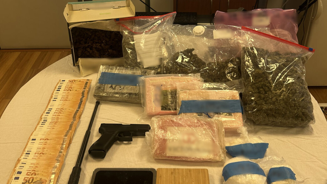 Τέλος στη δράση μεγάλης σπείρας ναρκωτικών – Επιχείρηση της ΕΛ.ΑΣ. σε τρεις μεγάλες περιοχές της χώρας