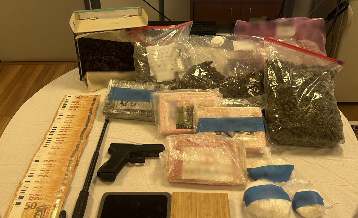 Τέλος στη δράση μεγάλης σπείρας ναρκωτικών – Επιχείρηση της ΕΛ.ΑΣ. σε τρεις μεγάλες περιοχές της χώρας