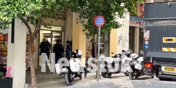 Αθήνα: Νεκρή γυναίκα σε ακάλυπτο μετά από ραντεβού μέσω εφαρμογής – Μια προσαγωγή