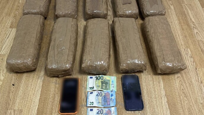 Ολυμπία Οδός: Χειροπέδες σε δύο άτομα για 10,5 κιλά κάνναβης