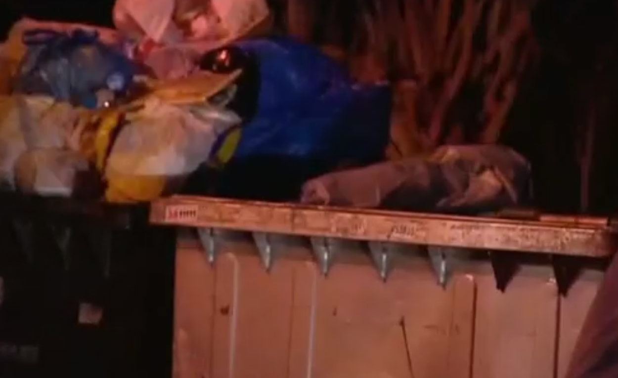 Θεσσαλονίκη: Άστεγος κοιμόταν σε κάδο και τον περισυνέλεξε απορριμματοφόρο