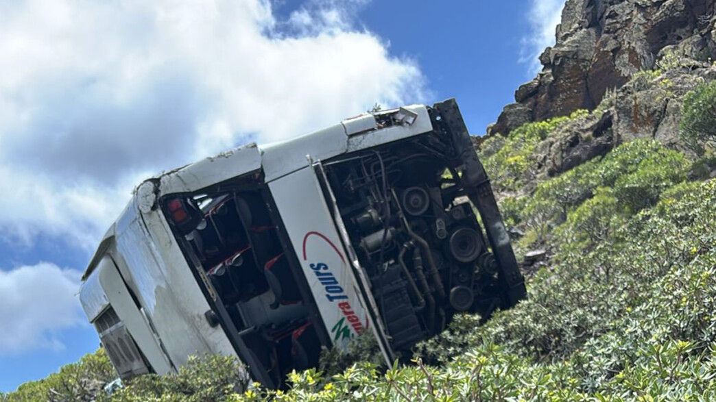 Μαύρη μέρα στα Κανάρια Νησιά: Σοβαρό τροχαίο με Βρετανούς υπηκόους – Ένας νεκρός