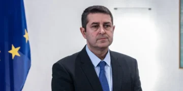 Γιώργος Μυλωνάκης: Στη ΜΕΘ μετά το χειρουργείο – Το ιατρικό ανακοινωθέν