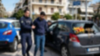 Σύλληψη «μαϊμού» μανάβηδων στην Ηλιούπολη: Έτσι ξάφριζαν σπίτια