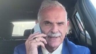 «Εσύ δεν είσαι ο γιος του Ρουσσόπουλου;» - Άγριος ξυλοδαρμός στα Εξάρχεια