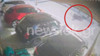 Βίντεο ντοκουμέντο: Η στιγμή της παράσυρσης στη Λιοσίων – Στο ΚΑΤ σοβαρή κατάσταση η 16χρονη