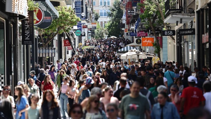 Πασχαλινές αγορές: Δείτε τις ώρες λειτουργίας μέχρι τη Δευτέρα