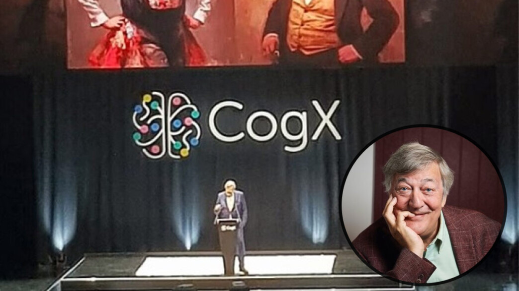 Στίβεν Φράι: Αγωγή 100.000 λιρών για την πτώση από τη σκηνή του CogX