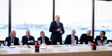 Θεοδωρικάκος: Η ναυτιλία και η ναυπηγική στο επίκεντρο της εθνικής ισχύος