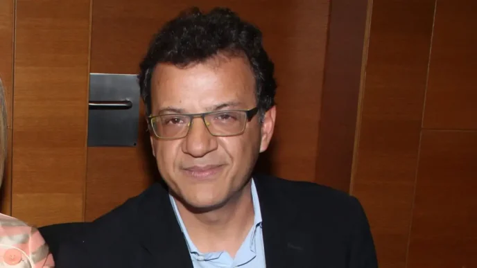 Μετά από 7,5 χρόνια, ο Βασίλης Παπαδρόσος κλείνει τον κύκλο του στον ΣΚΑΪ