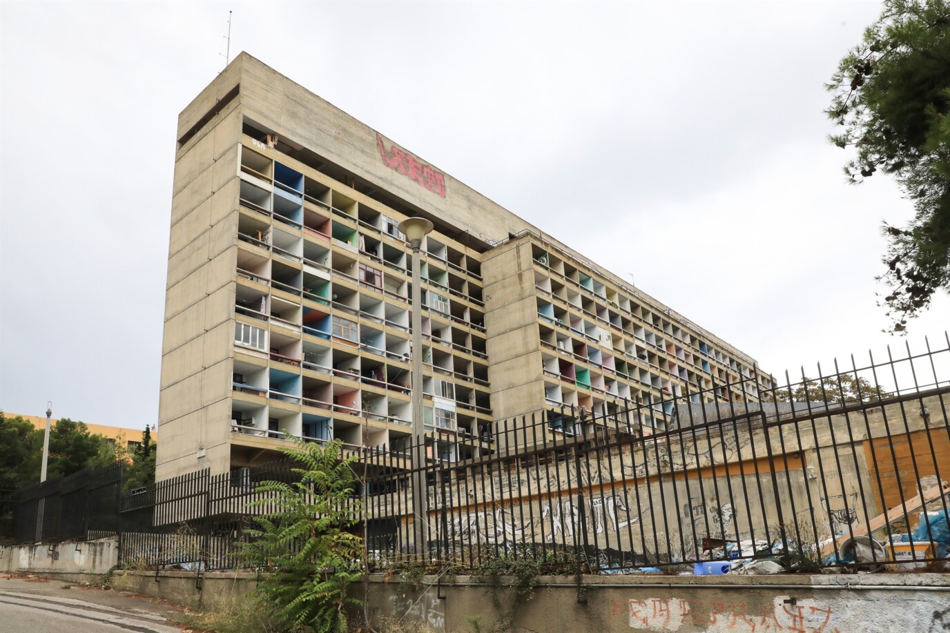 Πυροβολισμοί στου Ζωγράφου: Συμπλοκή πίσω από τις φοιτητικές εστίες