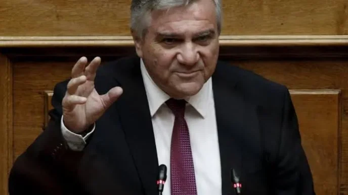 Παραίτηση Χάρη Καστανίδη από το ΠΑΣΟΚ μετά από δεκαετίες πορείας - newstok.gr