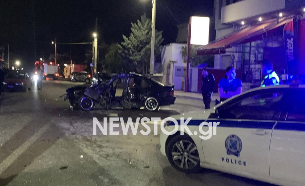 Σφοδρή πρόσκρουση αυτοκινήτου σε κολόνα στις Αχαρνές – Μεγάλη επιχείρηση της Πυροσβεστικής για τον απεγκλωβισμό του οδηγού