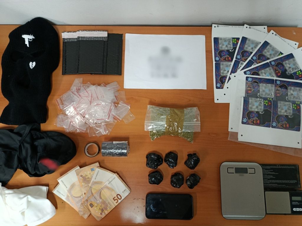 Θεσσαλονίκη: Νεαροί διακινούσαν ναρκωτικά μέσω QR codes και κρυπτονομισμάτων