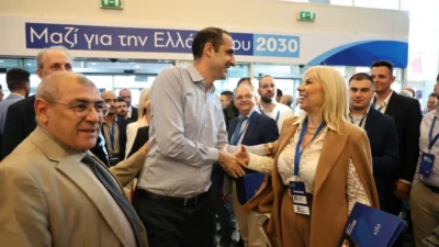 Θερμή υποδοχή στον Γρηγόρη Δημητριάδη στο 16ο Συνέδριο της ΝΔ