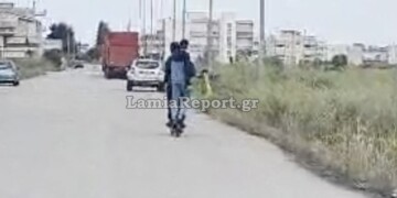 Τρεις ανήλικοι με ένα πατίνι πέρασαν με κόκκινο στη Λαμία