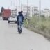 Τρεις ανήλικοι με ένα πατίνι πέρασαν με κόκκινο στη Λαμία