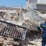 Συναγερμός στα Πετράλωνα: Έπεσε πολυκατοικία από έργα σε διπλανό οικόπεδο - newstok.gr