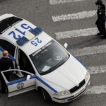 Αγρίνιο: Παρέσυρε ηλικιωμένο και τον εγκατέλειψε αβοήθητο στην άσφαλτο - newstok.gr