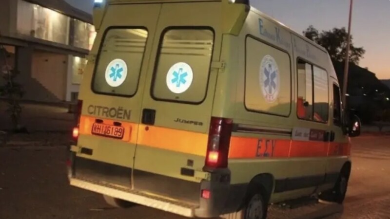 Βαρυμπόμπη: Αυτοκίνητο τυλίχθηκε στις φλόγες ύστερα από πρόσκρουση σε τοιχίο - Απανθρακώθηκε ο οδηγός  - newstok.gr