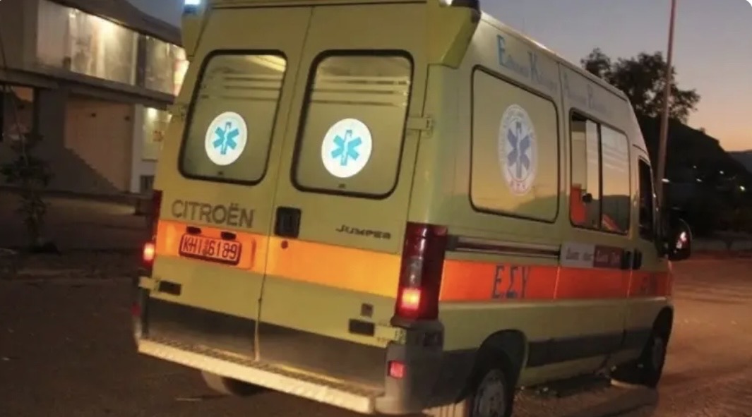 Βαρυμπόμπη: Αυτοκίνητο τυλίχθηκε στις φλόγες ύστερα από πρόσκρουση σε τοιχίο - Απανθρακώθηκε ο οδηγός  - newstok.gr