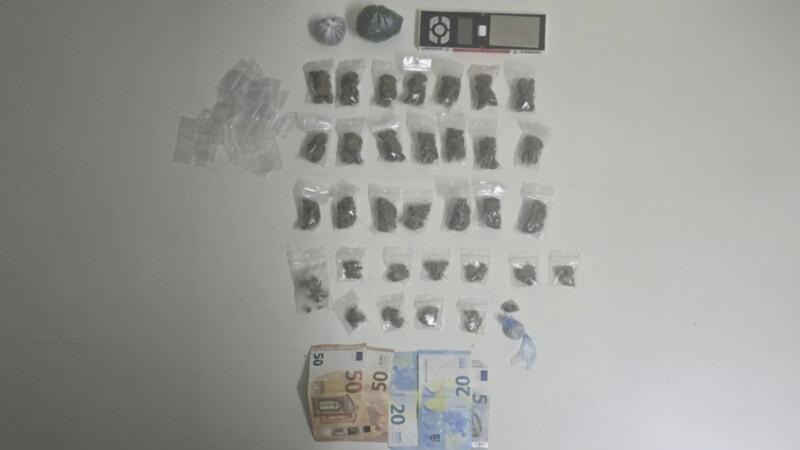 Σύλληψη 43χρονου για διακίνηση κάνναβης στον Άγιο Παντελεήμονα