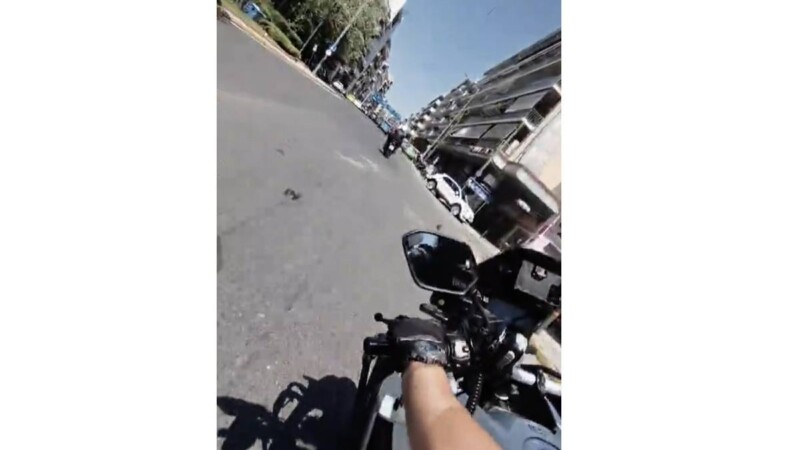 Σε μόλις 8 λεπτά στο Νοσοκομείο 401: Η ΕΛ.ΑΣ. έσωσε γυναίκα με καρδιακό επεισόδιο