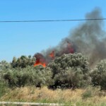 Σπάτα : Φωτιά κοντά στο αεροδρόμιο 