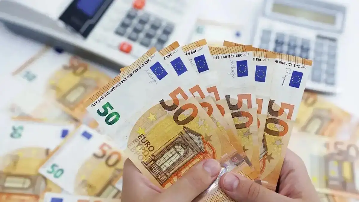 Πληρωμές e-ΕΦΚΑ και ΔΥΠΑ: Ποιοι θα δουν χρήματα από 13 έως 17 Ιουλίου - newstok.gr